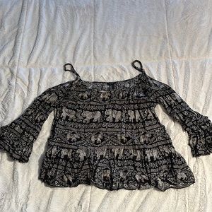 Forever 21 cold shoulder - elephant pattern - ruffles - quarter sleeve - medium